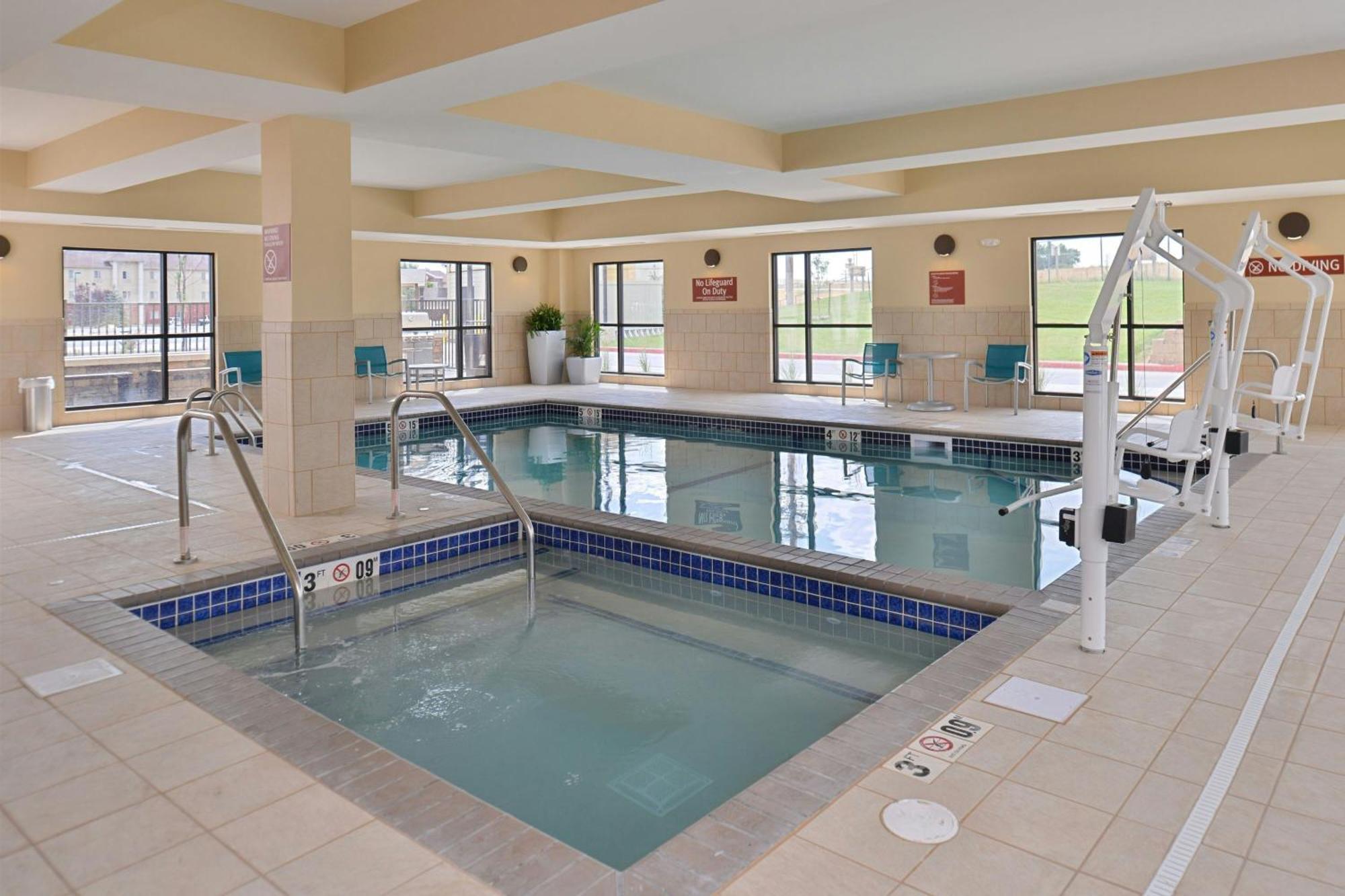 Hotel Towneplace By Marriott