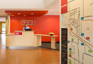 Hotel Towneplace By Marriott Gillette